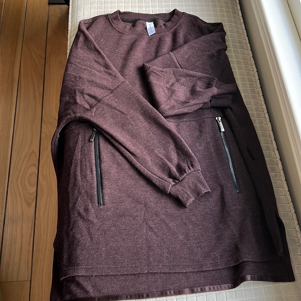 Varley oversized sweatshirt